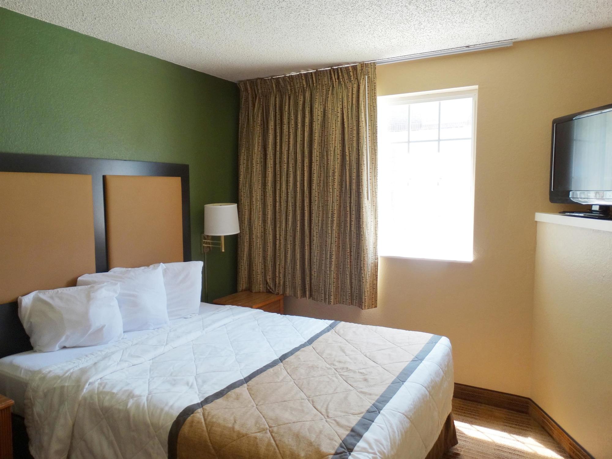 Extended Stay America Select Suites - Orlando - Lake Mary - 1040 Greenwood Blvd Exterior foto